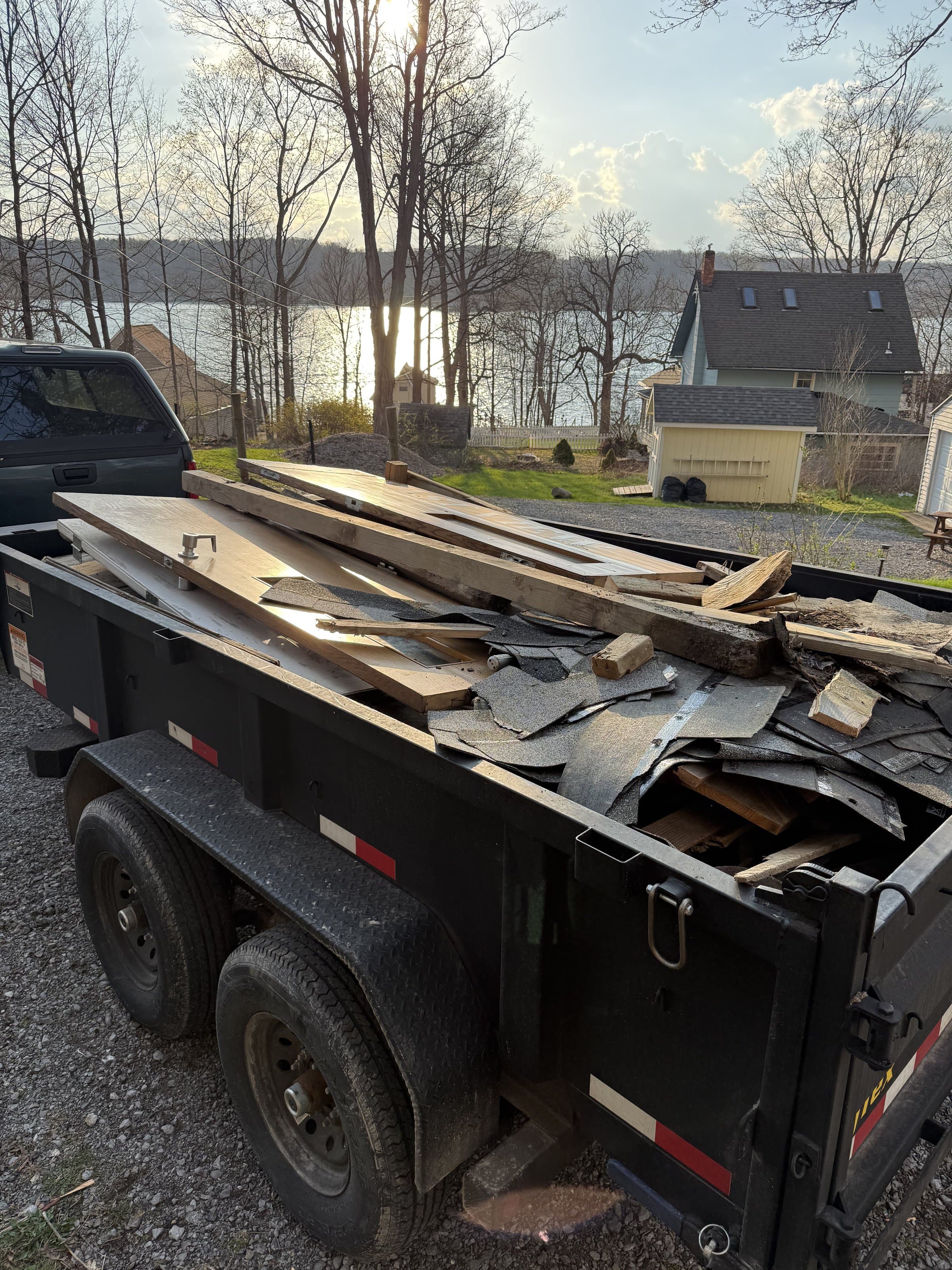 Debris & junk hauling
